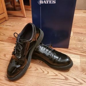Bates mens high gloss duty Oxford dress shoes
